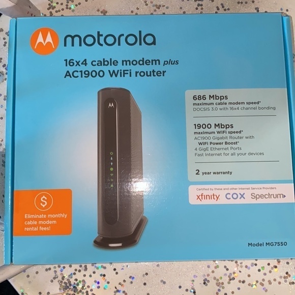 Motorola MG7550 Modem WiFi Router Combo with Power Boost for Up to 300 Mbps - Picture 2 of 4